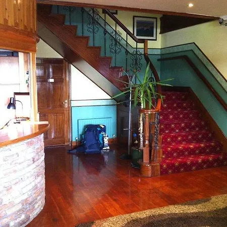 Pier House